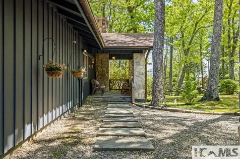 1135 Big Bear Pen Road Highlands NC 28741