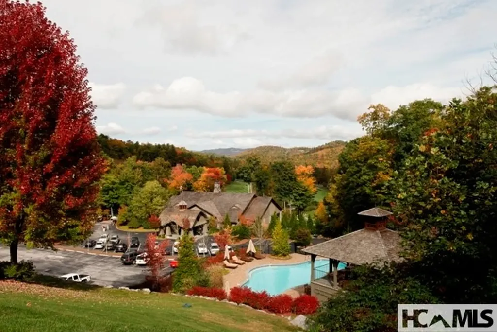 155 Windrush Trail Highlands NC 28741