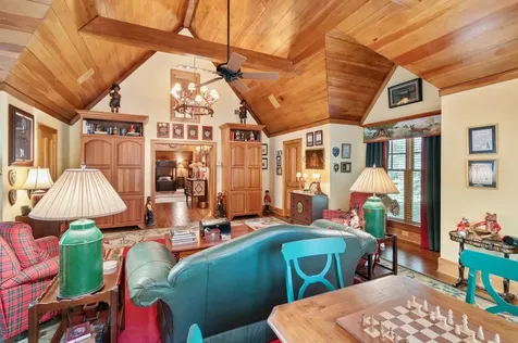 1671 Highway 107 Cashiers NC 28717