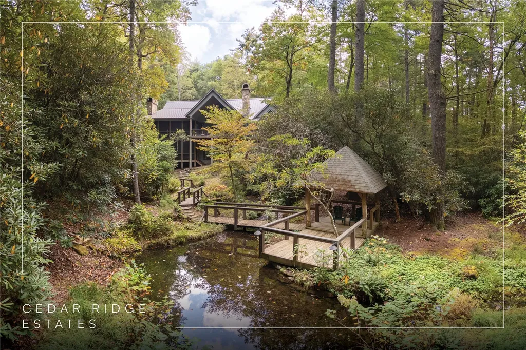 139 Foxglove Trail Cashiers NC 28717