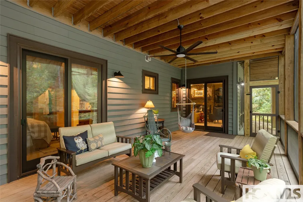139 Foxglove Trail Cashiers NC 28717