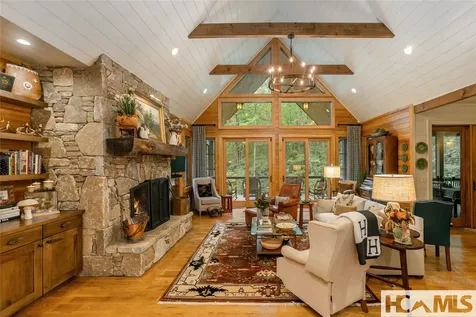 139 Foxglove Trail Cashiers NC 28717