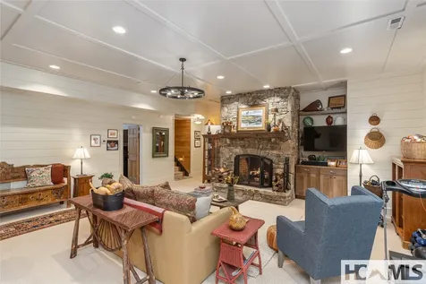 139 Foxglove Trail Cashiers NC 28717