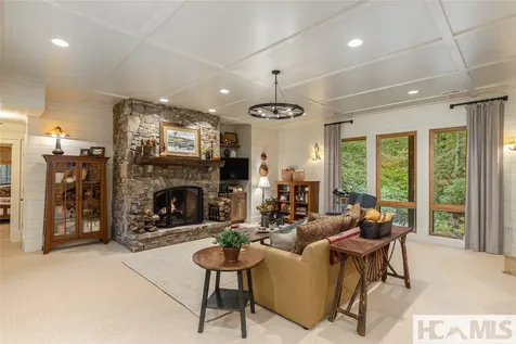 139 Foxglove Trail Cashiers NC 28717
