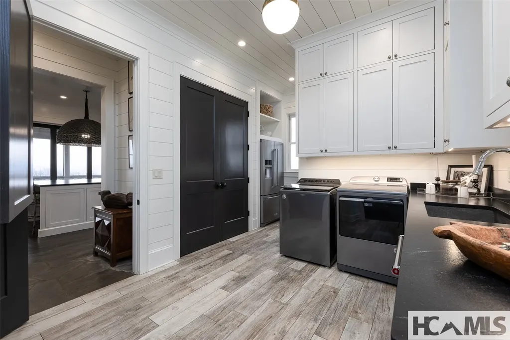 486 Kerry Hill Road Cashiers NC 28717