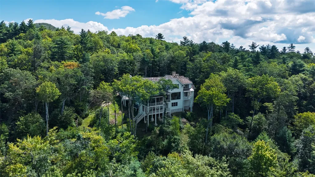 486 Kerry Hill Road Cashiers NC 28717