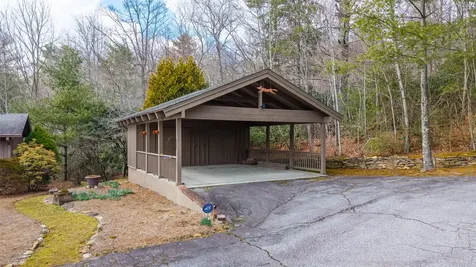 515 Stillmont Circle Cashiers NC 28717