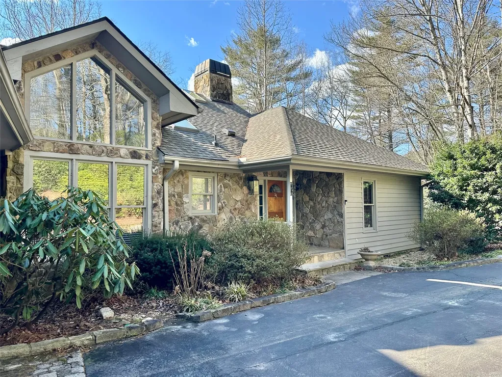 940 Winding Creek Road Sapphire NC 28774