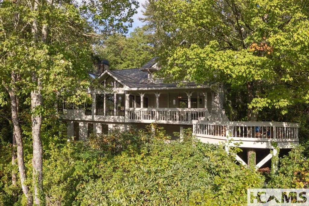 940 Winding Creek Road Sapphire NC 28774