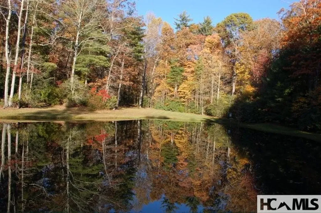 940 Winding Creek Road Sapphire NC 28774