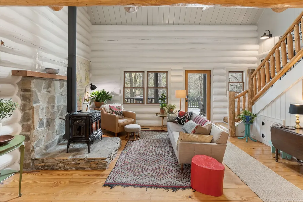 241 Leeward Lane Cullowhee NC 28723