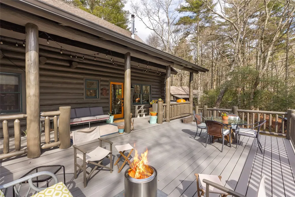 241 Leeward Lane Cullowhee NC 28723