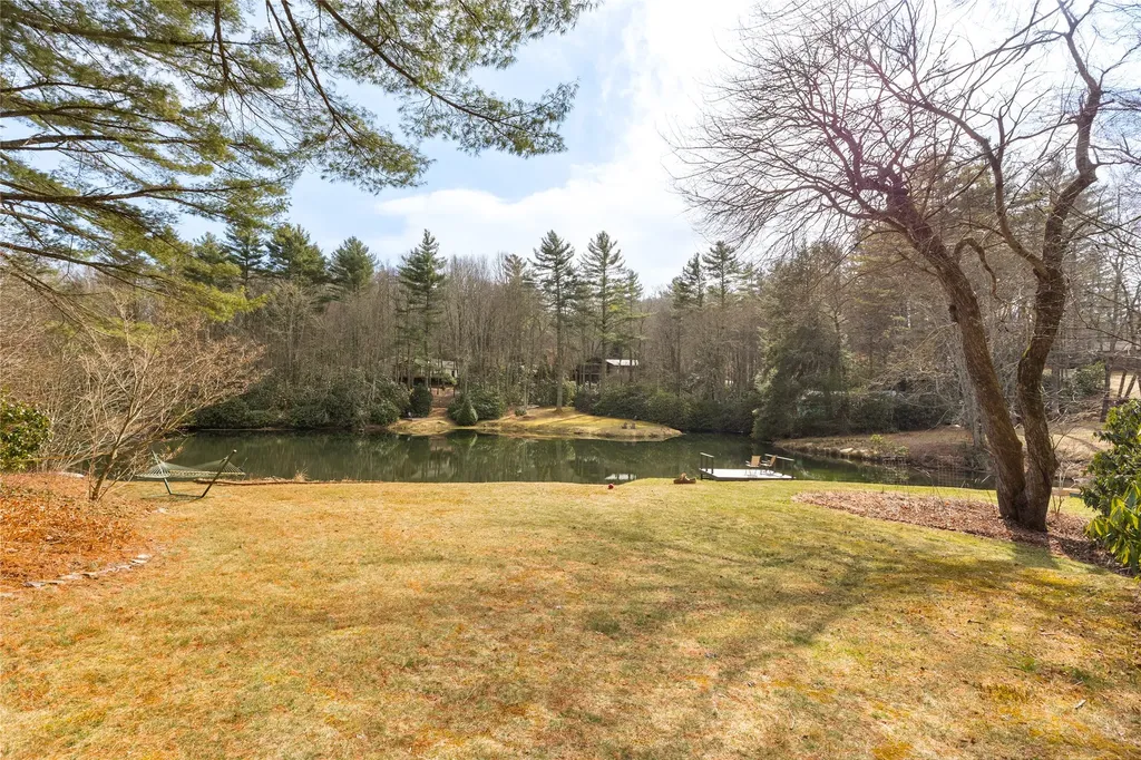 241 Leeward Lane Cullowhee NC 28723