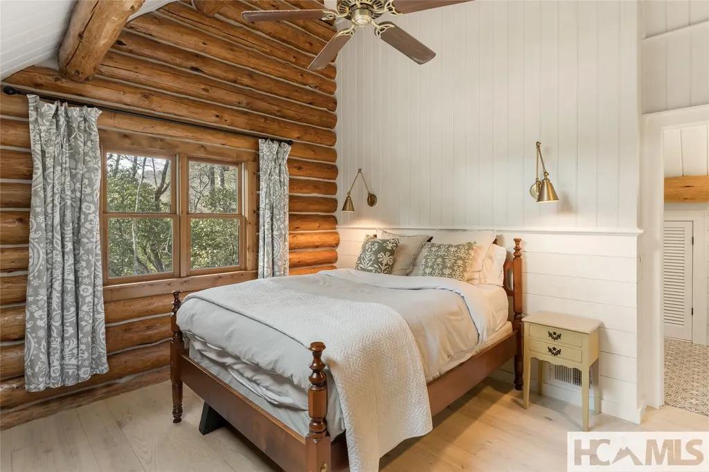 241 Leeward Lane Cullowhee NC 28723