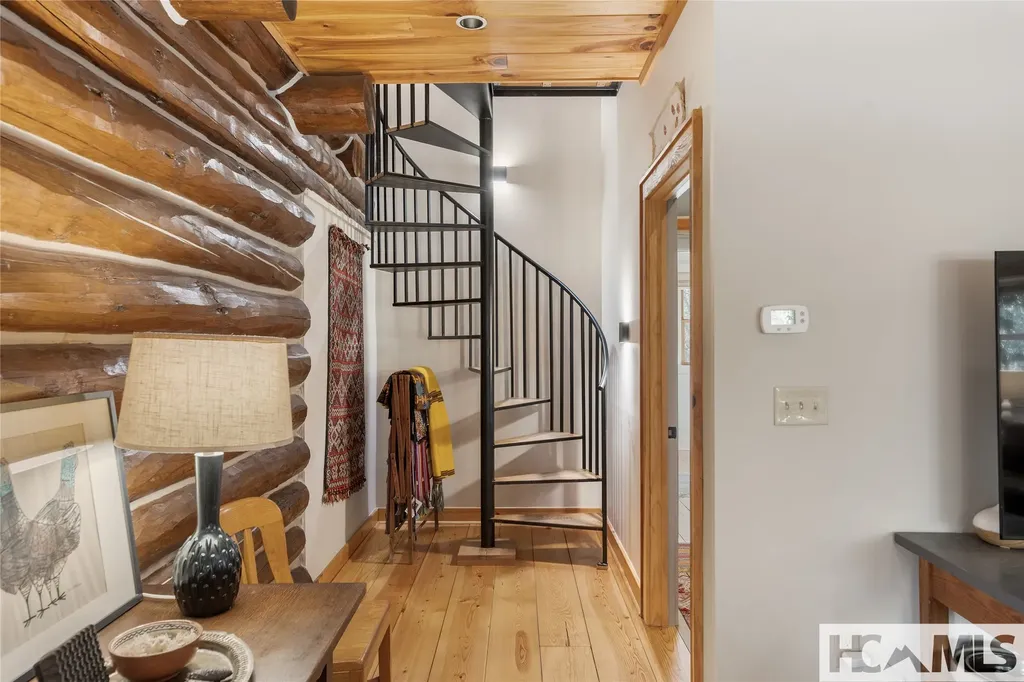 241 Leeward Lane Cullowhee NC 28723