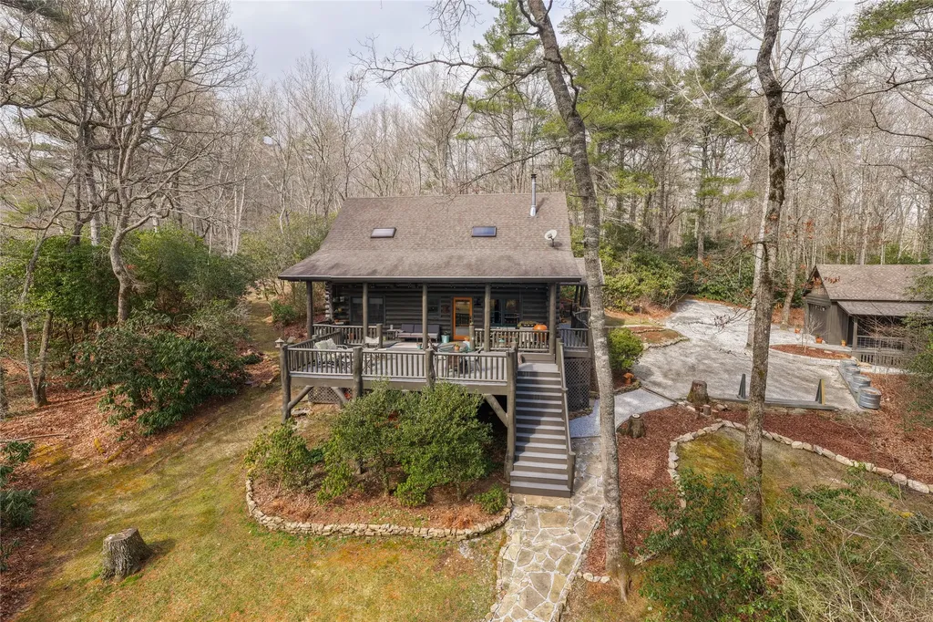 241 Leeward Lane Cullowhee NC 28723