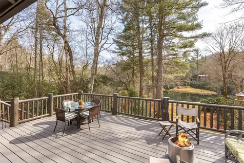 241 Leeward Lane Cullowhee NC 28723