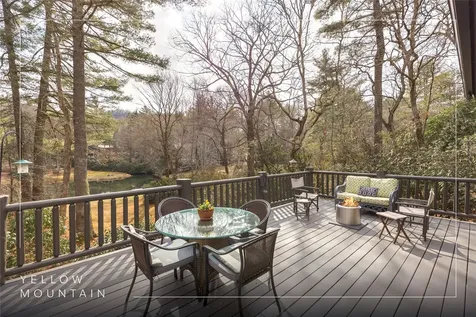 241 Leeward Lane Cullowhee NC 28723