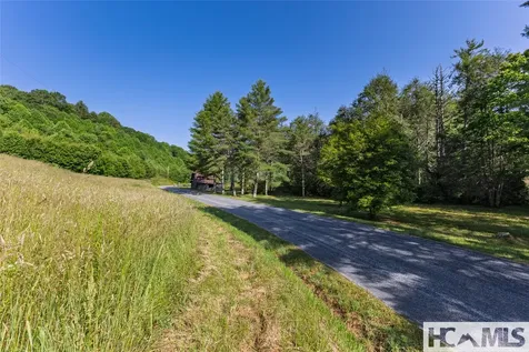 560 Salt Rock Road Cullowhee NC 28723