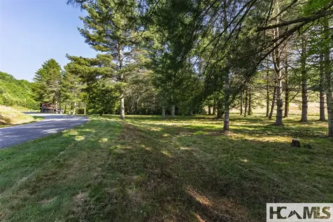 560 Salt Rock Road Cullowhee NC 28723