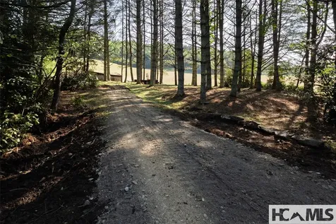 560 Salt Rock Road Cullowhee NC 28723