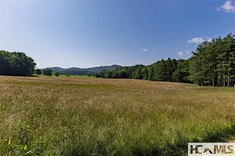 560 Salt Rock Road Cullowhee NC 28723