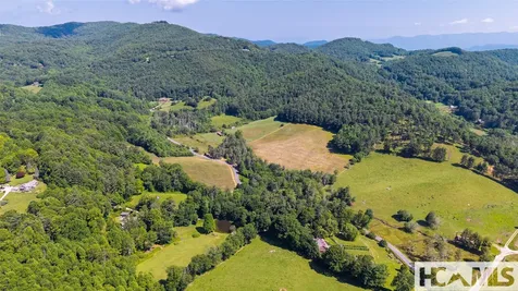 560 Salt Rock Road Cullowhee NC 28723