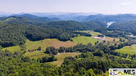 560 Salt Rock Road Cullowhee NC 28723