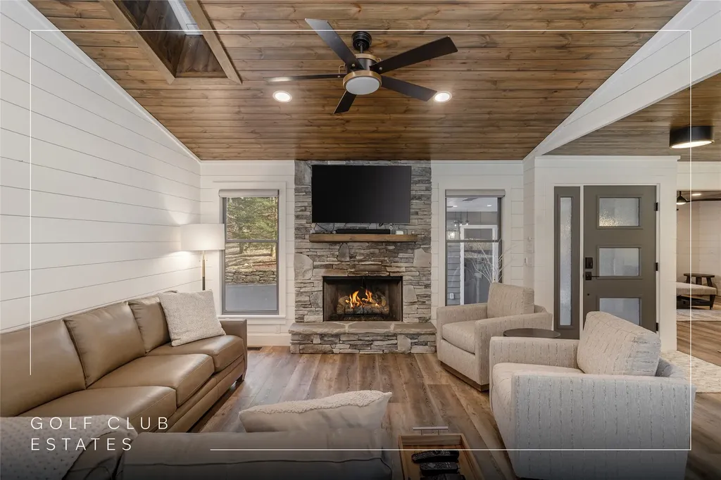 76 Ambleside Drive Sapphire NC 28774