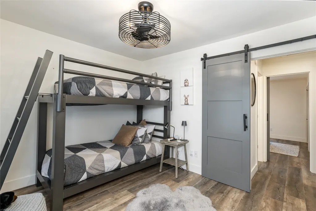 76 Ambleside Drive Sapphire NC 28774