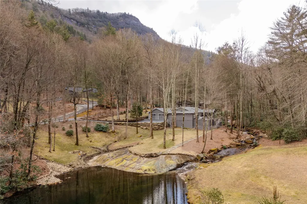 76 Ambleside Drive Sapphire NC 28774