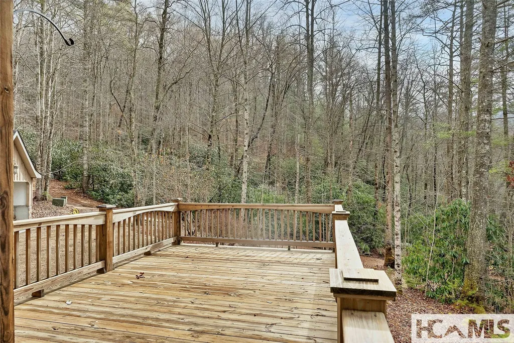 654 Brush Creek Highlands NC 28741