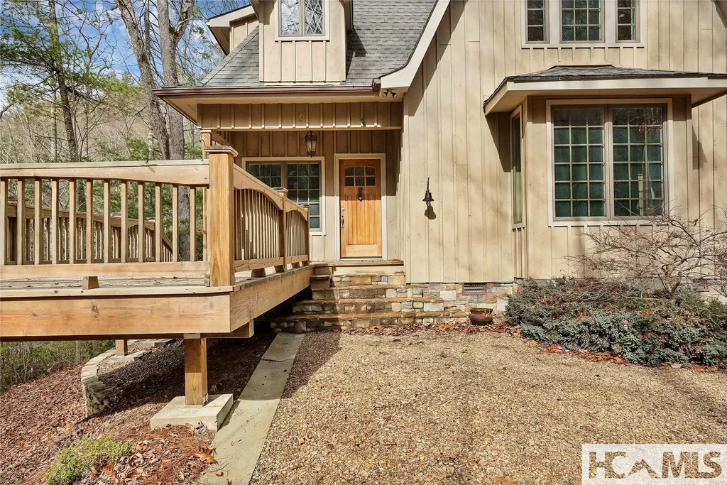 654 Brush Creek Highlands NC 28741