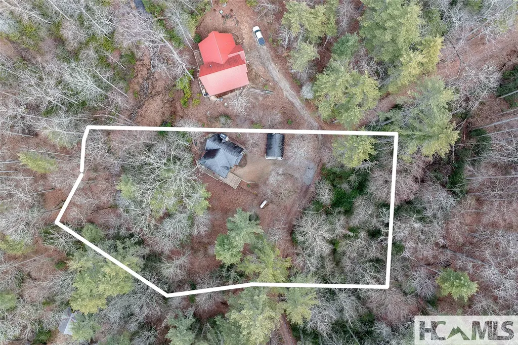 654 Brush Creek Highlands NC 28741