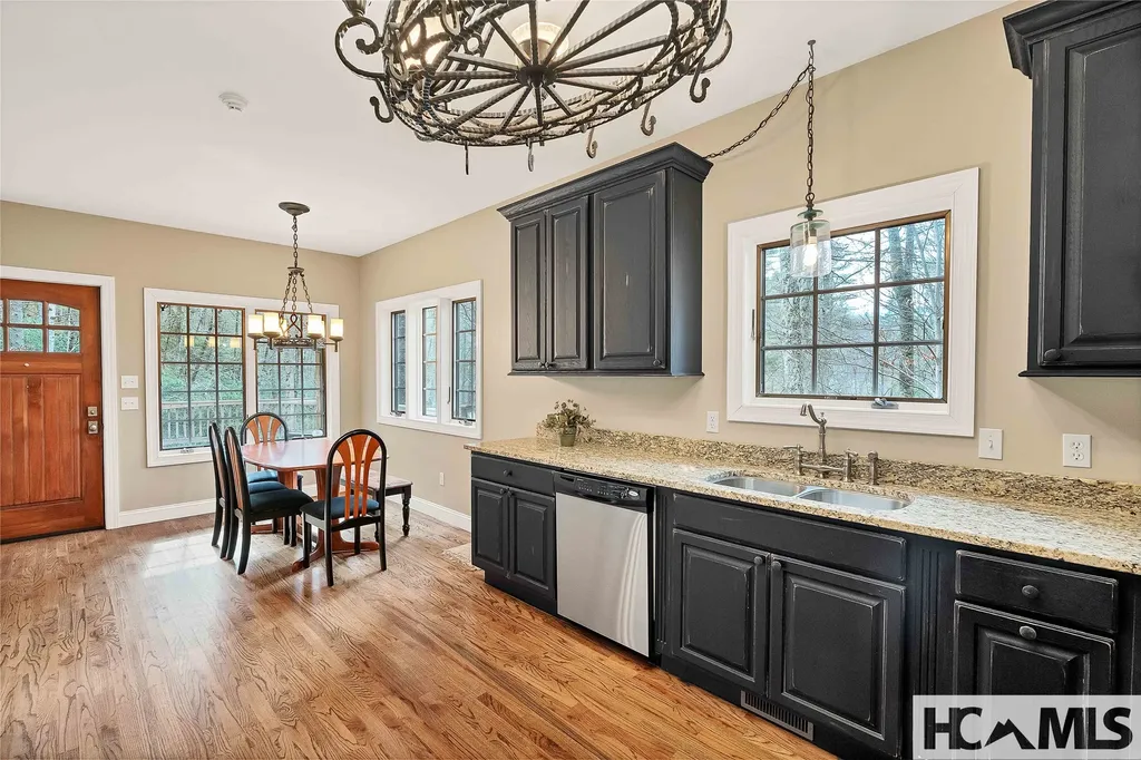 654 Brush Creek Highlands NC 28741