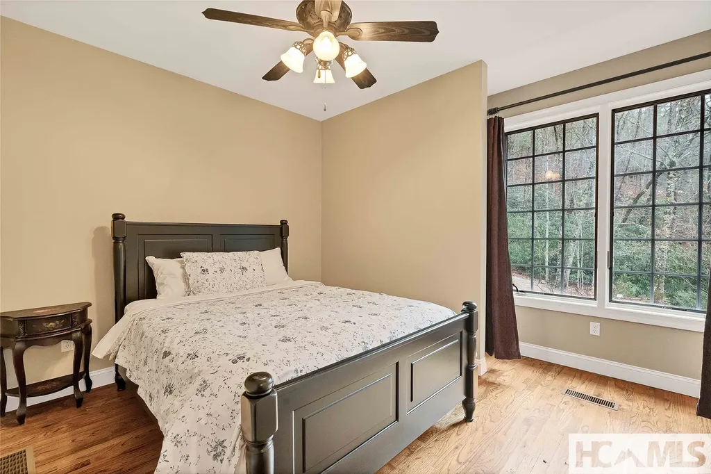 654 Brush Creek Highlands NC 28741