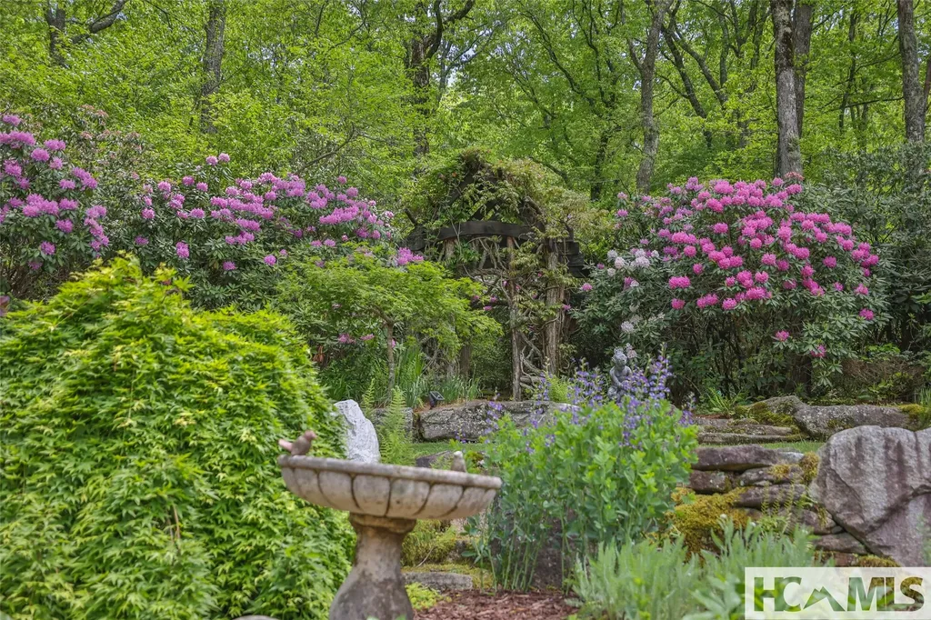 131 Big Creek Lane Highlands NC 28741