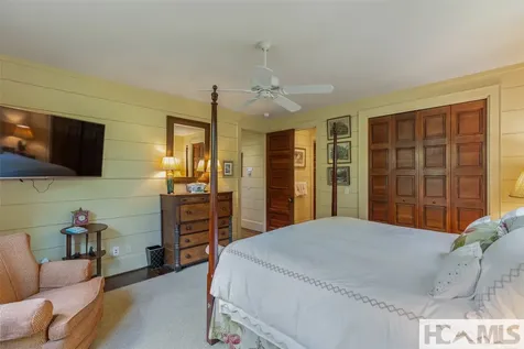 131 Big Creek Lane Highlands NC 28741