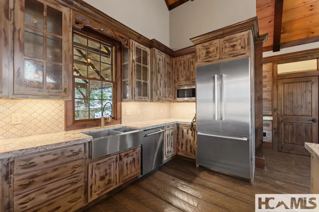 354 Flat Mountain Estates Road Highlands NC 28741