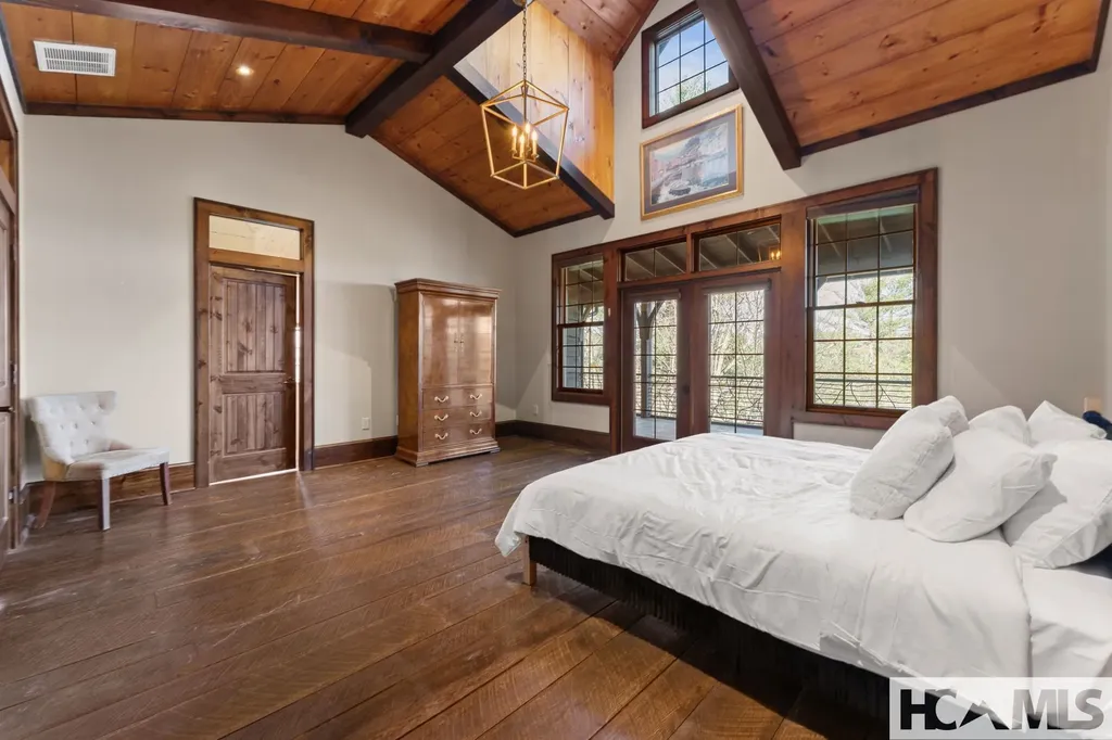 354 Flat Mountain Estates Road Highlands NC 28741