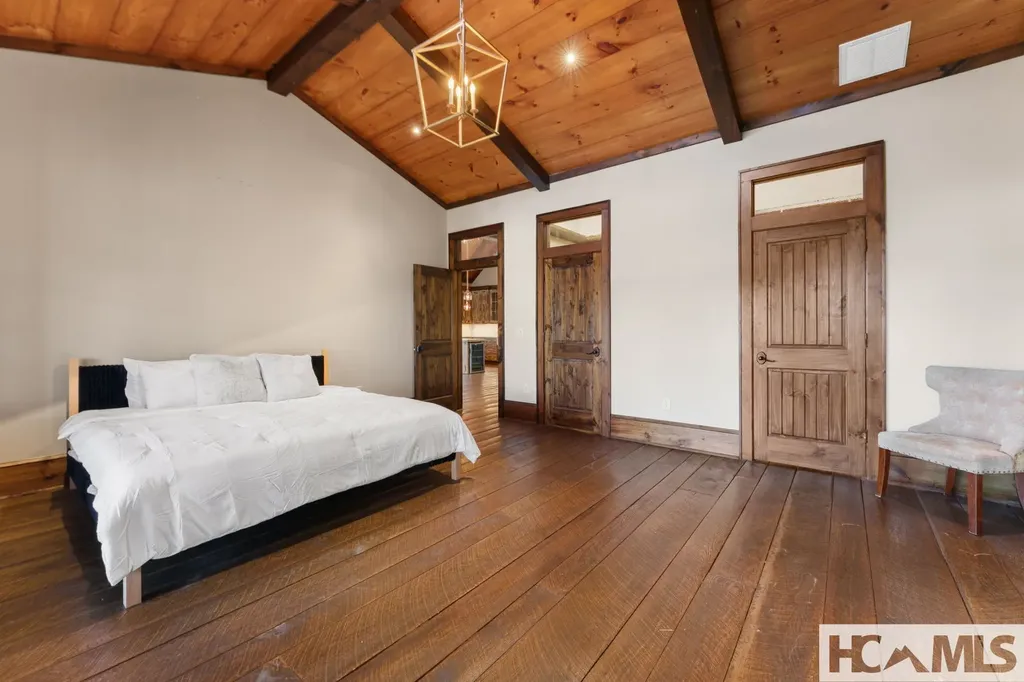 354 Flat Mountain Estates Road Highlands NC 28741