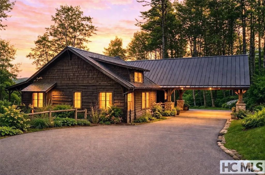354 Flat Mountain Estates Road Highlands NC 28741