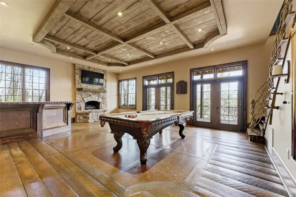 354 Flat Mountain Estates Road Highlands NC 28741