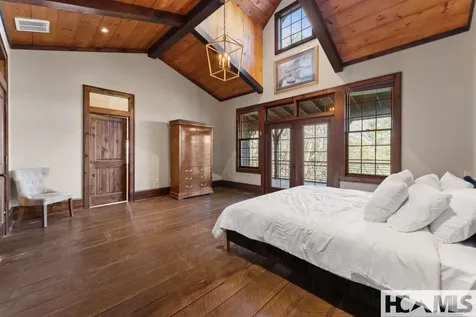 354 Flat Mountain Estates Road Highlands NC 28741