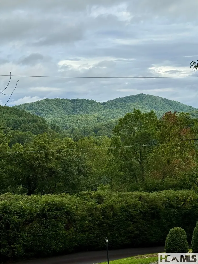 Tbd Mountain Harbor Club Glenville NC 28736