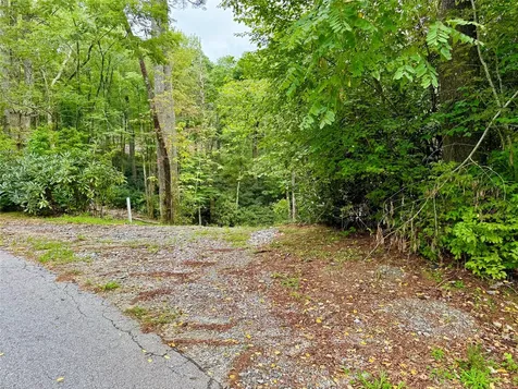 240 Pineland Drive Highlands NC 28741