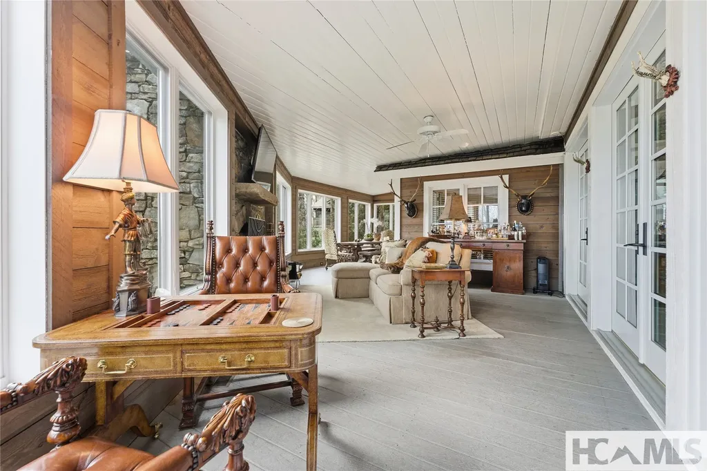 142 Lucerne Drive Highlands NC 28741