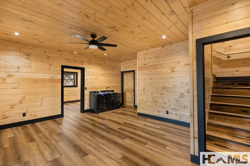 102 Bartram Cove Lane Highlands NC 28741