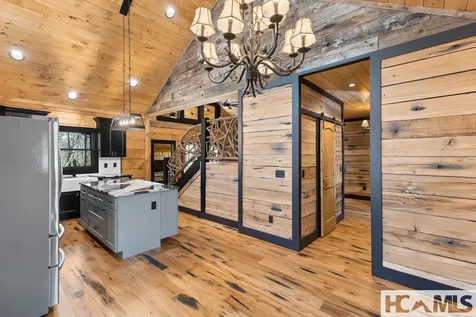 102 Bartram Cove Lane Highlands NC 28741