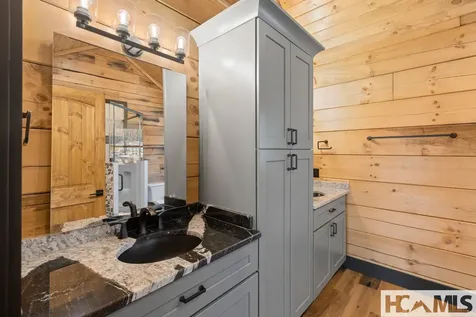 102 Bartram Cove Lane Highlands NC 28741